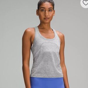 Lululemon - Swiftly Tech Racerback Tank Top 2.0
Waist Length